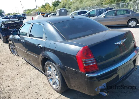 2005 Chrysler 300C из США, поврежденный, VIN 2C3AA63H65H119250